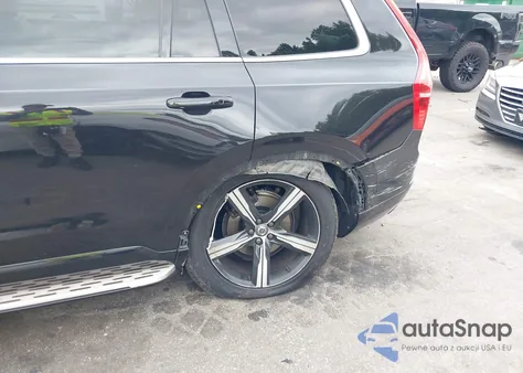 2016 Volvo Xc90 T6 R-Design z USA, uszkodzony, nr VIN YV4A22PM3G1064893